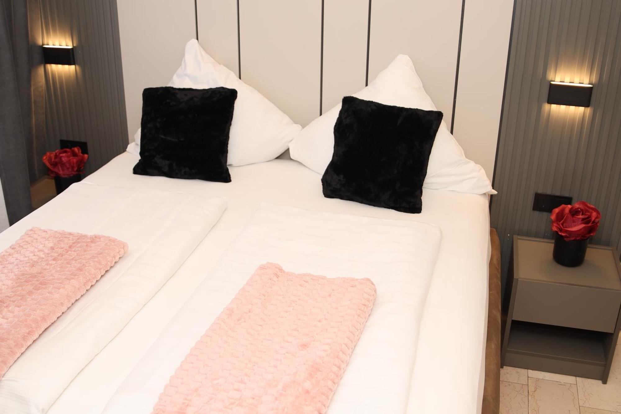 Hotel Hafez Бад Залцуфлен Екстериор снимка