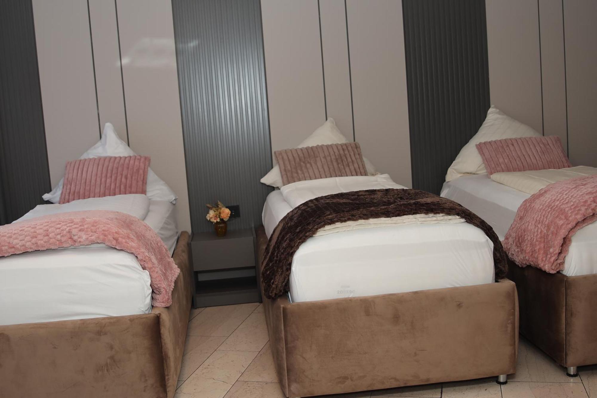 Hotel Hafez Бад Залцуфлен Екстериор снимка