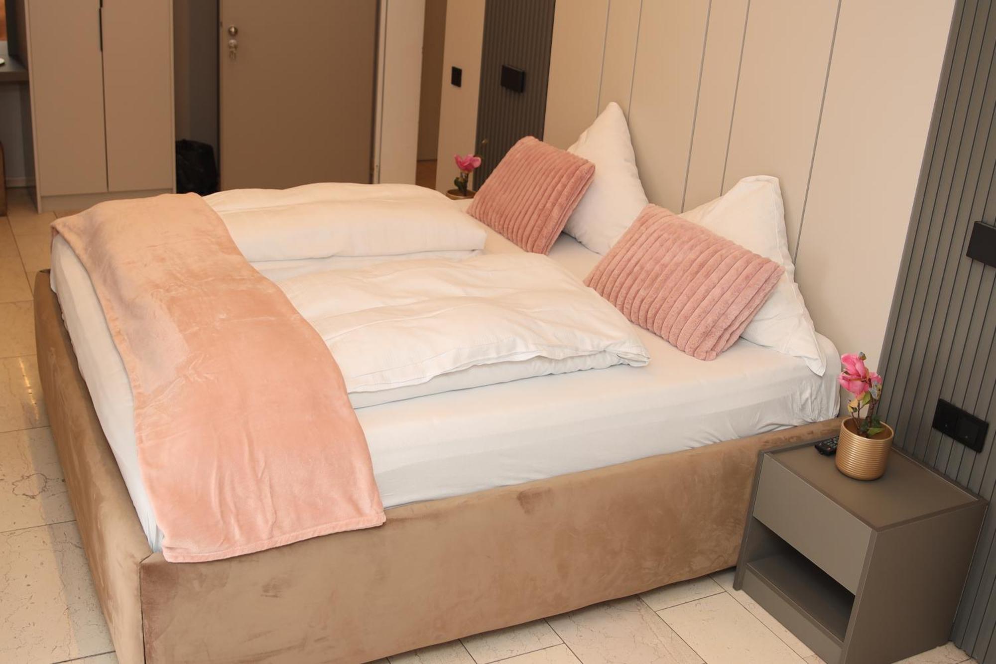 Hotel Hafez Бад Залцуфлен Екстериор снимка