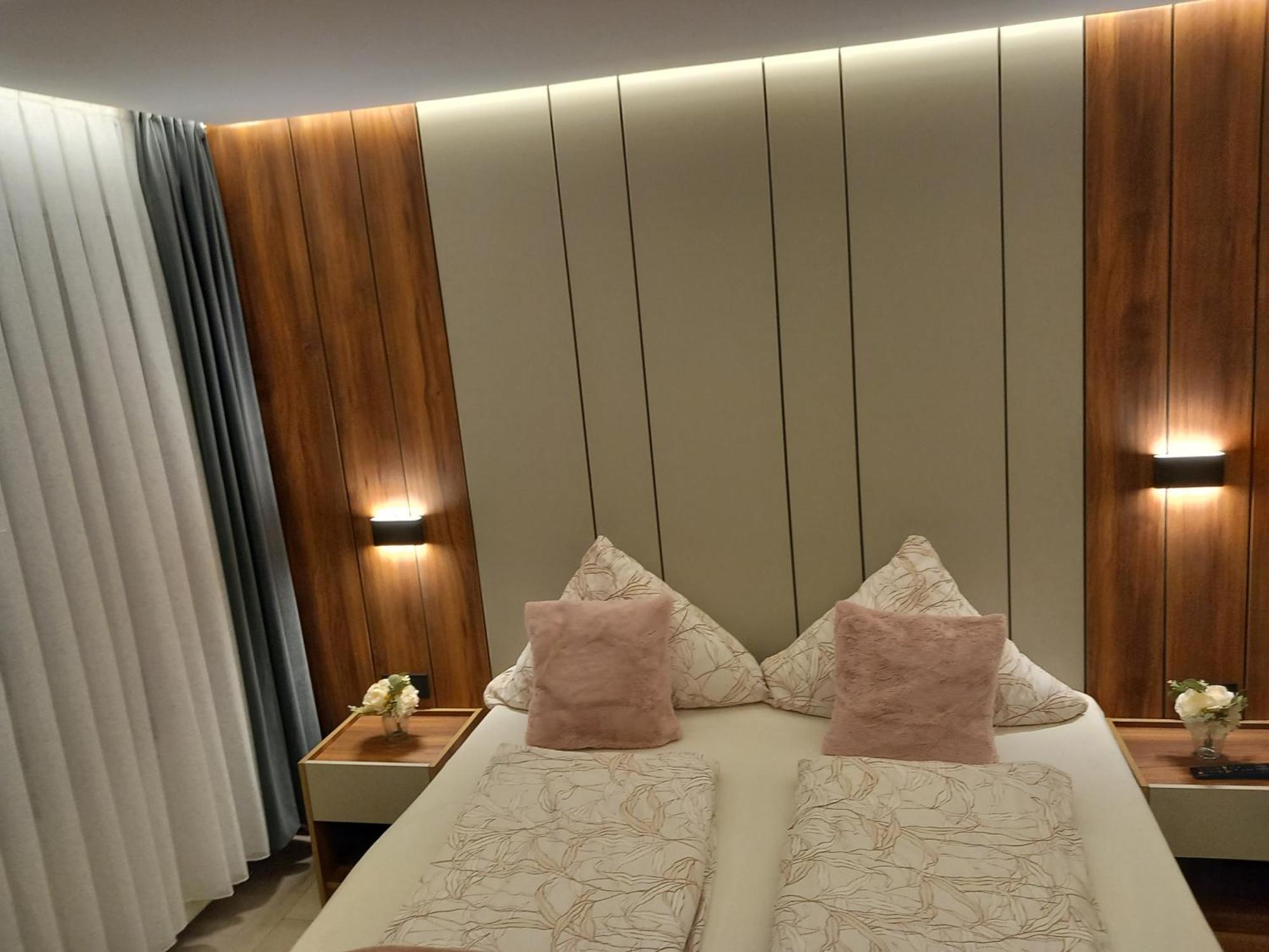 Hotel Hafez Бад Залцуфлен Стая снимка