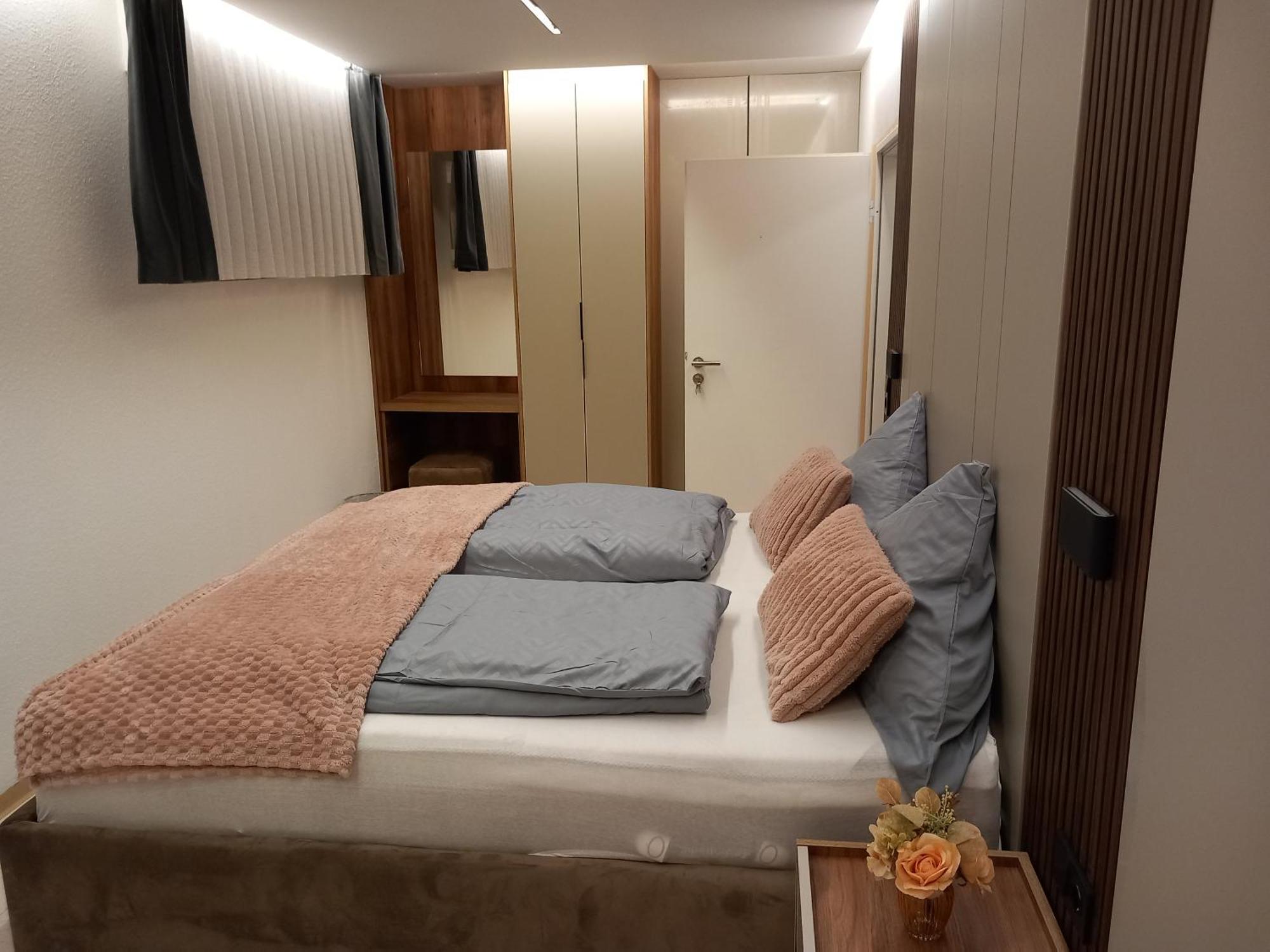 Hotel Hafez Бад Залцуфлен Екстериор снимка