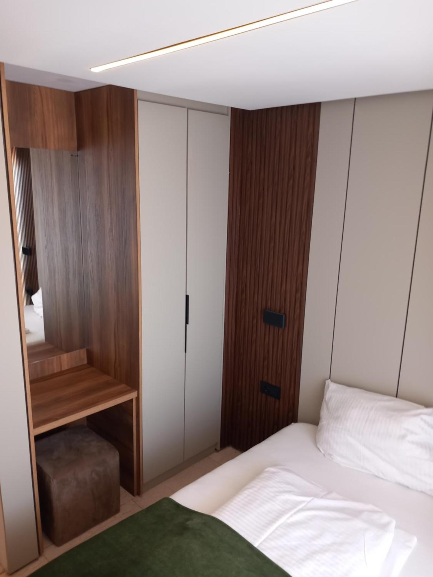 Hotel Hafez Бад Залцуфлен Стая снимка